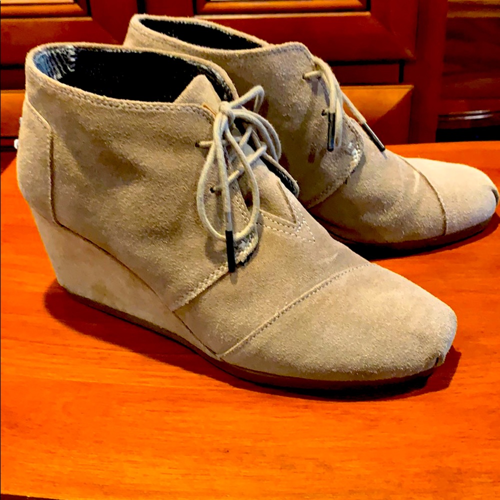 Women’s TOMS Wedge Shoes